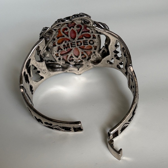 Vintage Shell Cameo and Marcasite Cuff Bracelet by Amedeo - Picture 3 of 5